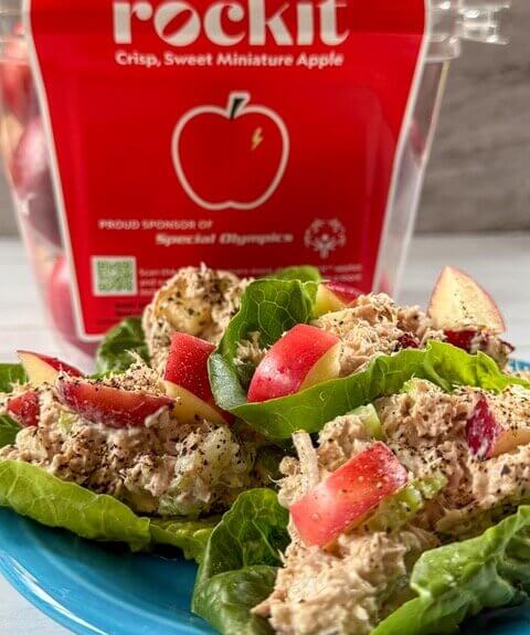 Chicken salad with Rockit™ apples in lettuce wraps